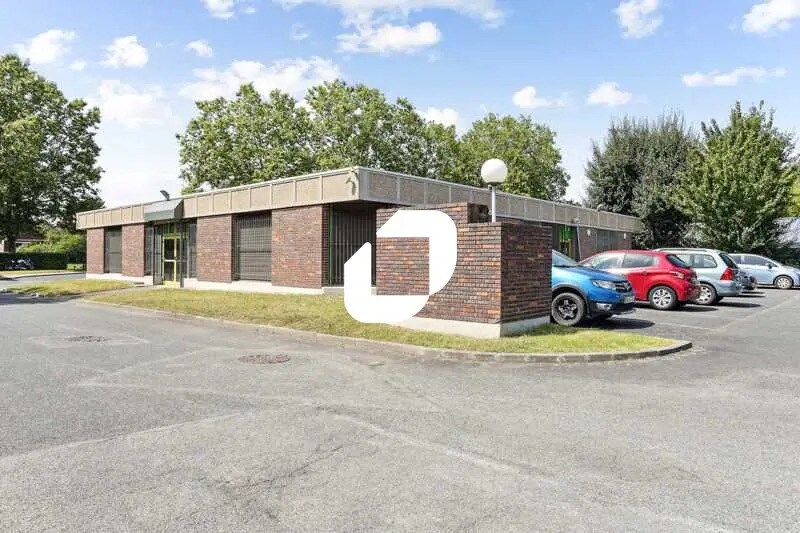 7 Avenue Du General De Gaulle, Lisses à louer Photo de l’immeuble– Image 1 sur 14