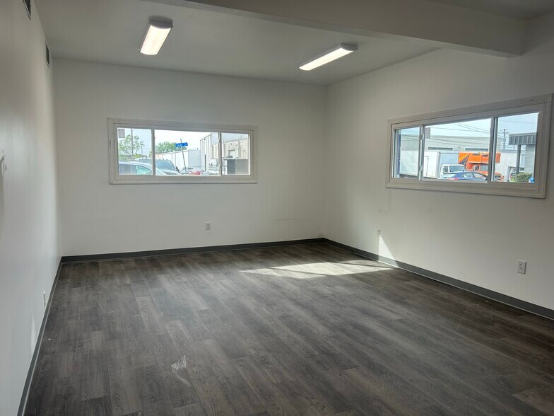 1554 Juniper St, Norfolk, VA à vendre - Photo intérieure – Image 3 sur 13