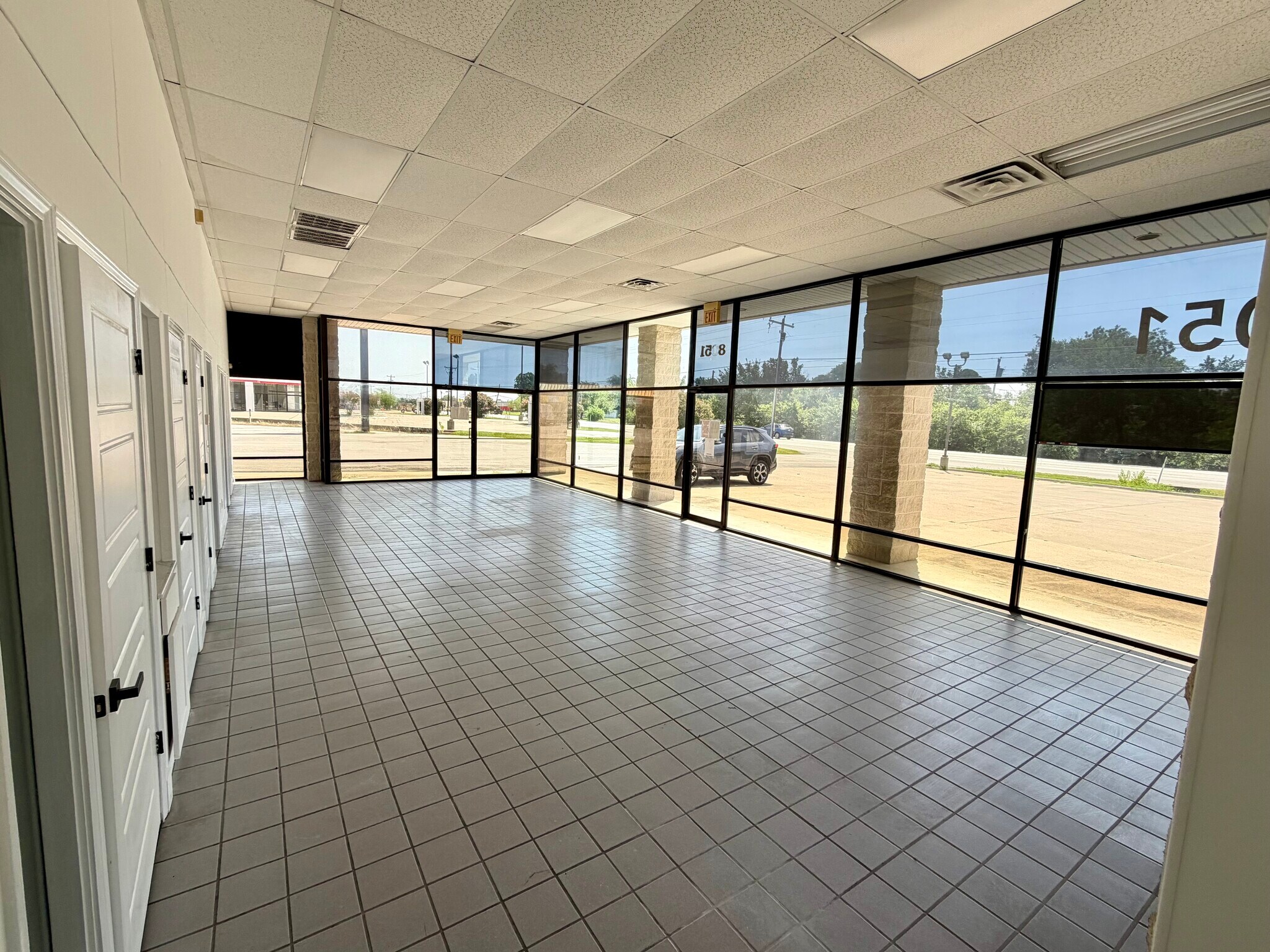 8051 Boulevard 26, North Richland Hills, TX à vendre Photo de l’immeuble– Image 1 sur 23