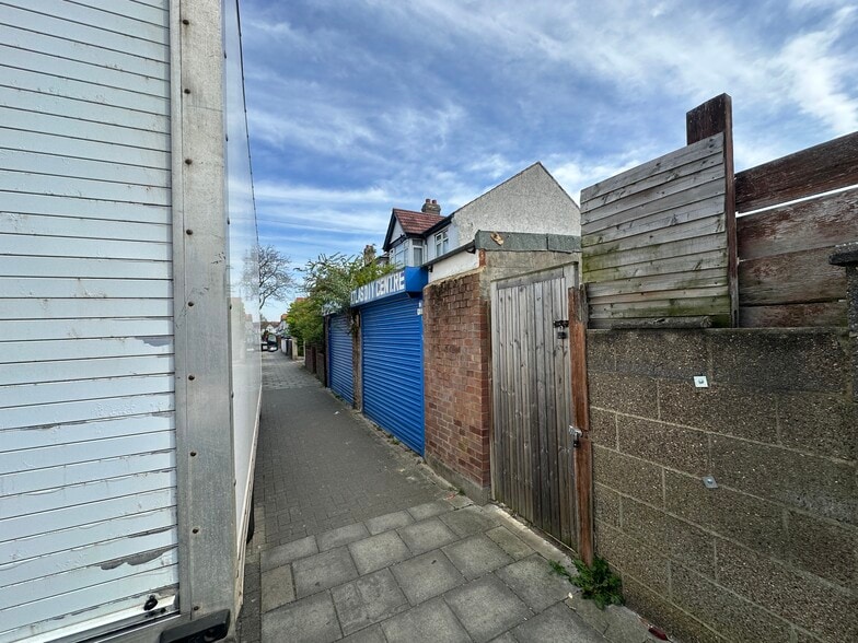 192 Streatham Vale, Londres à louer - Photo de l’immeuble – Image 2 sur 5