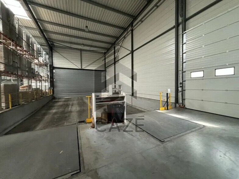 Local d’activités dans Blanquefort à louer - Photo intérieure – Image 2 sur 8