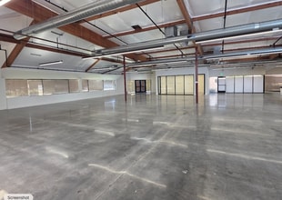 1121 Industrial Rd, San Carlos, CA à louer Photo intérieure– Image 1 sur 4