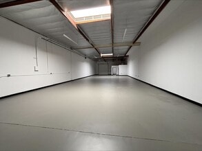 2730 Monterey St, Torrance, CA à louer Photo intérieure– Image 1 sur 2
