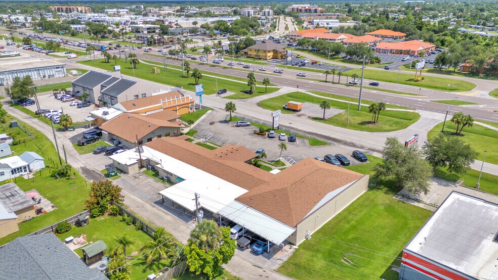 3443 Tamiami Trl, Port Charlotte, FL à louer - Aérien – Image 3 sur 35