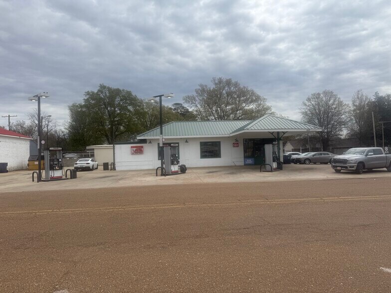 1364 Edwards Ave, Tunica, MS à vendre - Photo de l’immeuble – Image 2 sur 5