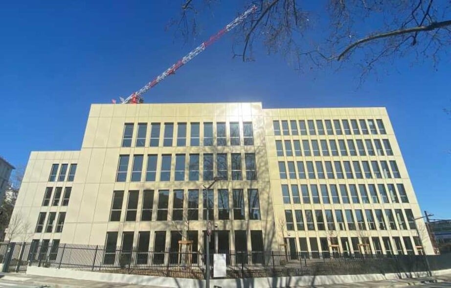 2 Rue Pierre Baizet, Lyon à louer - Photo de l’immeuble – Image 3 sur 20