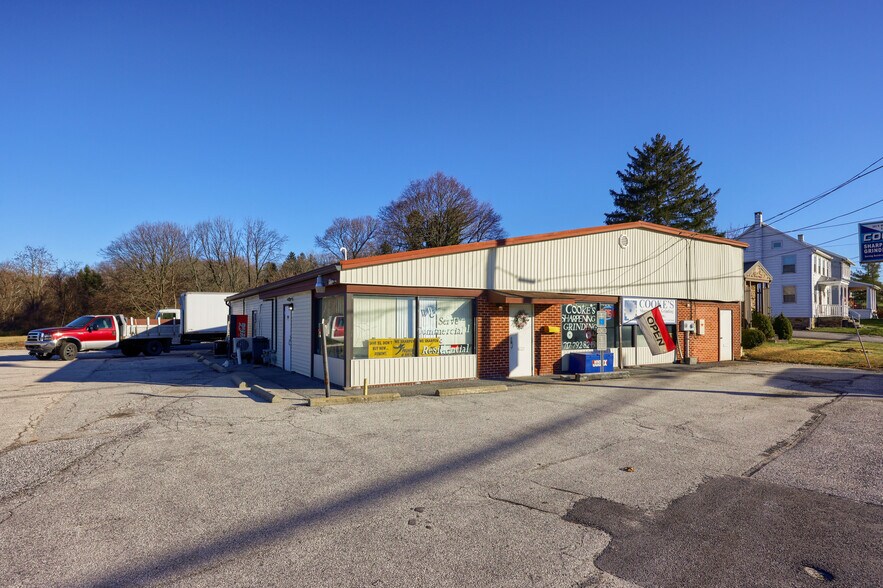 301 Main st, York, PA à louer - Photo de l’immeuble – Image 3 sur 4