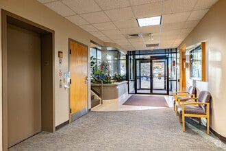 4999 E Kentucky Ave, Denver, CO à louer Photo intérieure– Image 2 sur 8