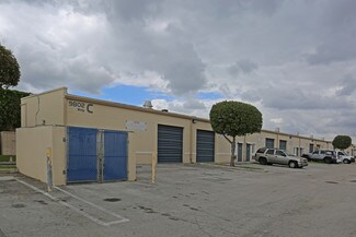 Plus de détails pour 9802 NW 80th Ave, Hialeah, FL - Industriel/Logistique à louer