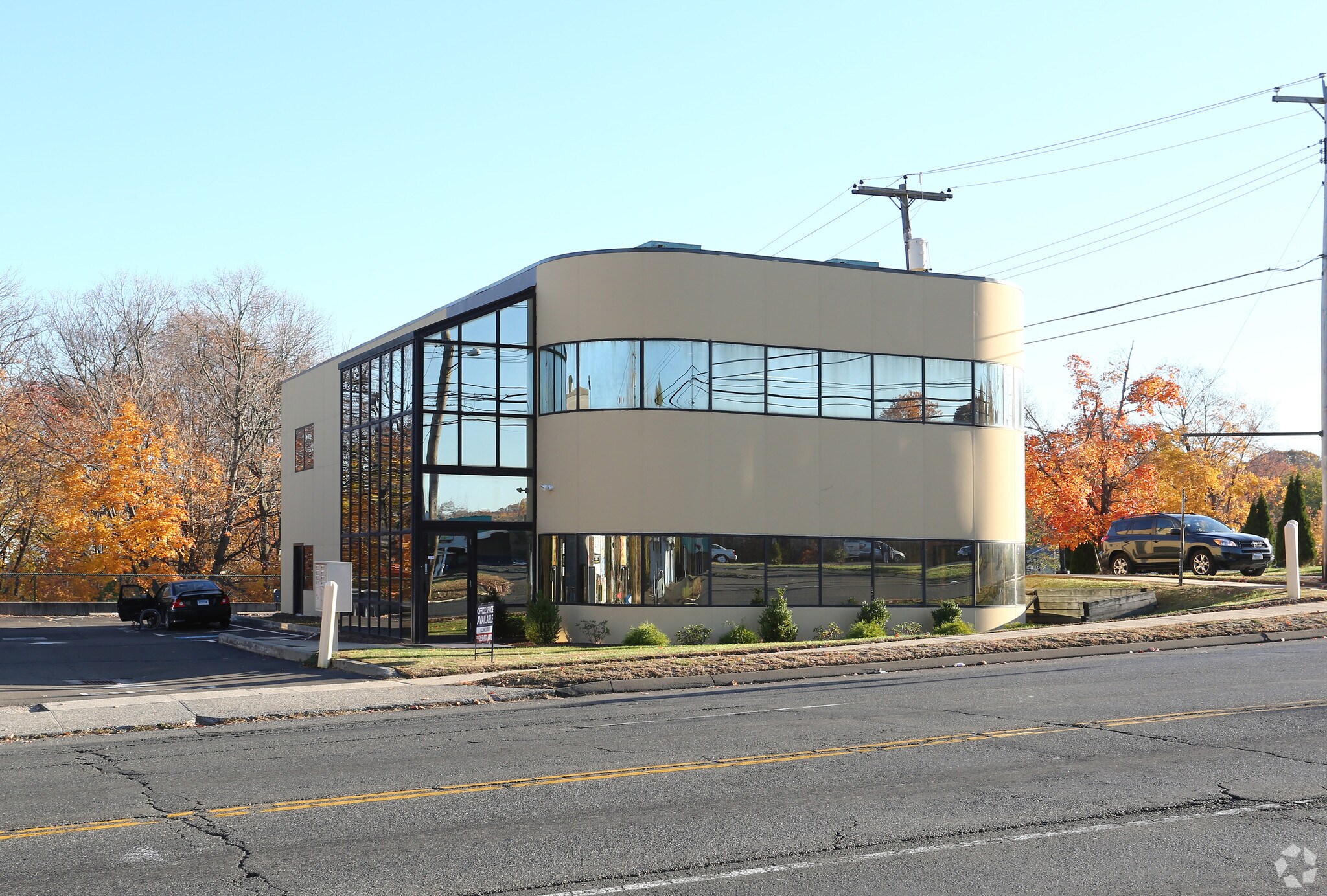 840 Orange Ave, West Haven, CT à louer Photo principale– Image 1 sur 12