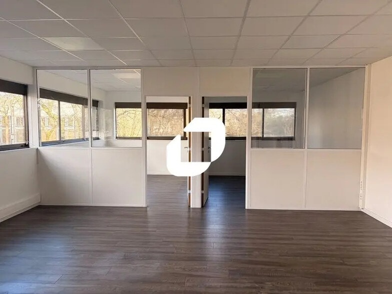 Bureau dans Mérignac à louer - Photo intérieure – Image 2 sur 7