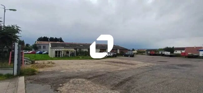 Plus de détails pour Terrain à louer
