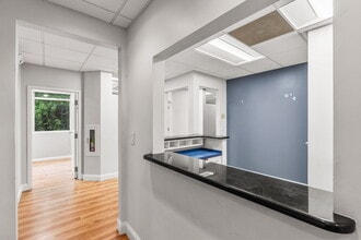 140 Commonwealth Ave, Danvers, MA à louer Photo intérieure– Image 1 sur 4