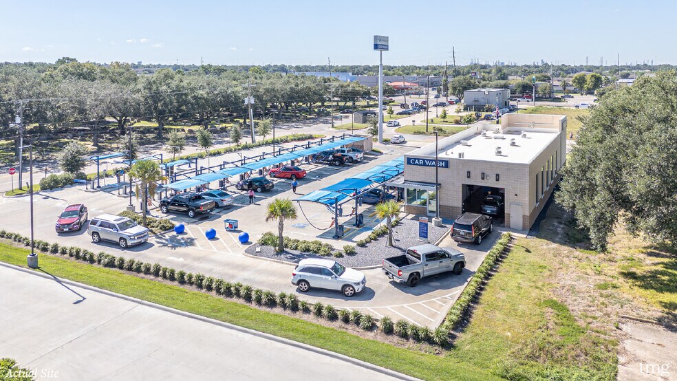 5015 39th St, Groves, TX à vendre - Photo de l’immeuble – Image 3 sur 6