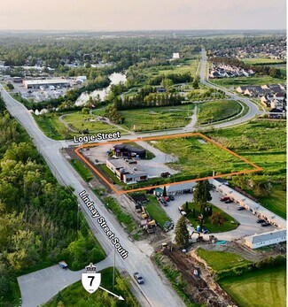 Plus de détails pour 344 Logie St, Lindsay, ON - Local commercial à louer