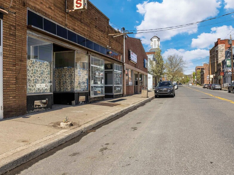 115-117 Canal St, Ellenville, NY à vendre - Photo de l’immeuble – Image 3 sur 36