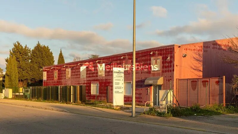 Industriel/Logistique dans Avignon à vendre Photo de l’immeuble– Image 1 sur 10