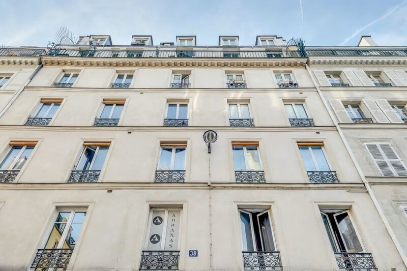 Bureau dans Paris à vendre Photo de l’immeuble– Image 1 sur 15