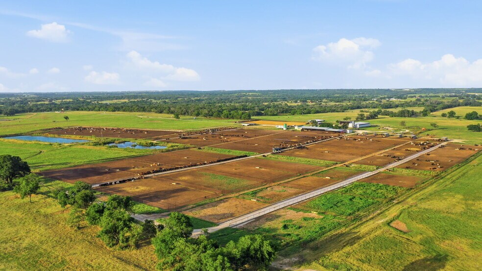 2580 FM 847, Stephenville, TX à vendre - Photo de l’immeuble – Image 3 sur 51