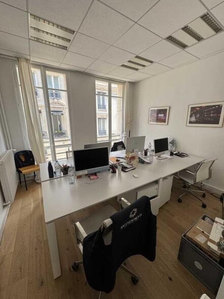 5 Bis Rue Kepler, Paris à louer - Photo de l’immeuble – Image 1 sur 11
