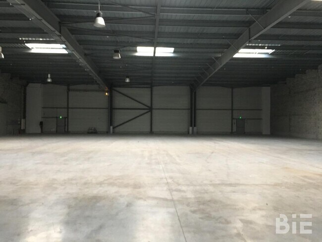 Plus de détails pour 22 Rue Antoine De Saint-Exupéry, Blanquefort - Industriel/Logistique à louer