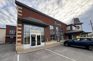 Plus de détails pour 231 Rue Notre-Dame, Berthierville, QC - Local commercial à louer