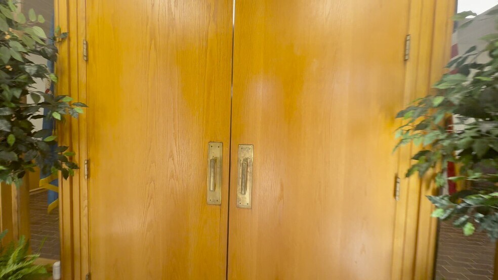 4848 N Lincoln Blvd, Oklahoma City, OK à louer - Vidéo sur l’annonce professionnelle – Image 2 sur 4