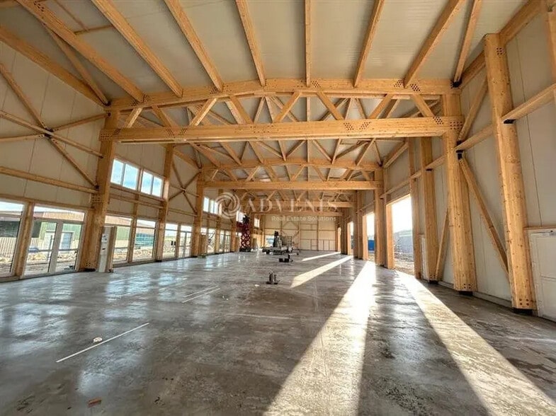 Local d’activités dans Seichamps à louer - Photo intérieure – Image 3 sur 5