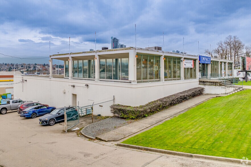 3695 Grandview Hwy, Vancouver, BC à vendre - Photo de l’immeuble – Image 2 sur 3