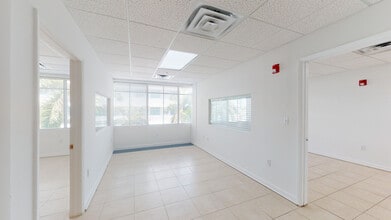 235 Lincoln Rd, Miami Beach, FL à louer Numérisation 3D Matterport– Image 2 sur 11