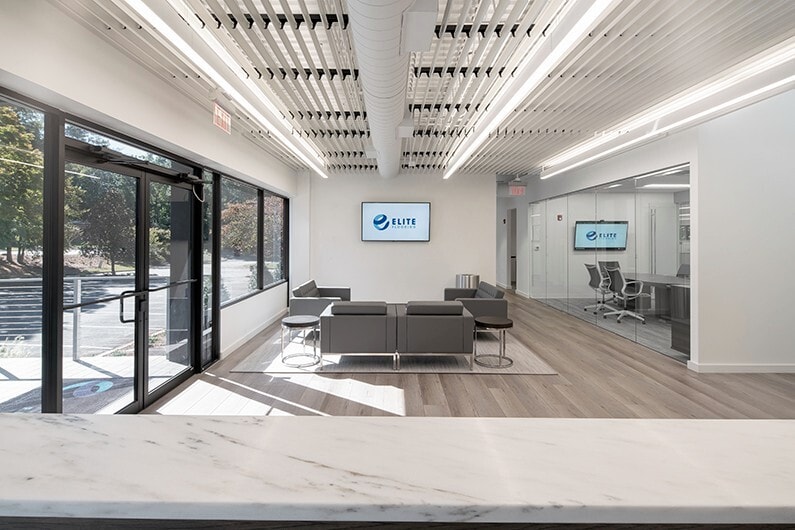 3110 Crossing Park Dr, Norcross, GA à vendre Photo intérieure– Image 1 sur 20