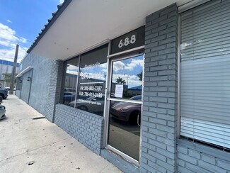Plus de détails pour 5245 NW 36th St, Miami Springs, FL - Bureau à louer