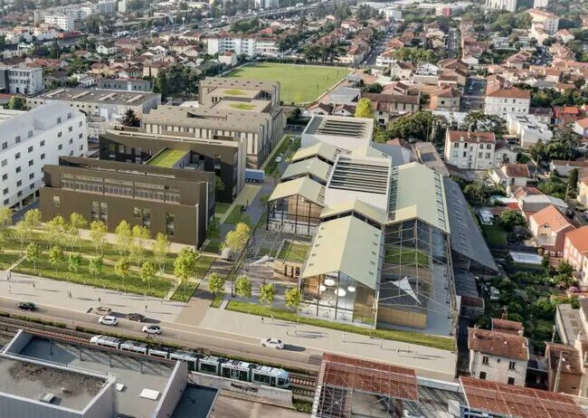 Plus de détails pour Local d’activités à vendre