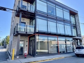 11770 Fraser St, Maple Ridge, BC à louer Photo intérieure– Image 1 sur 5