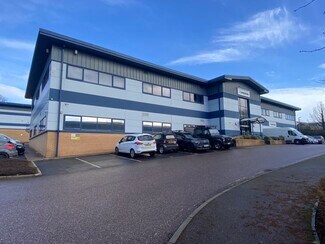 Plus de détails pour Long Road, Paignton - Bureau, Médical à louer