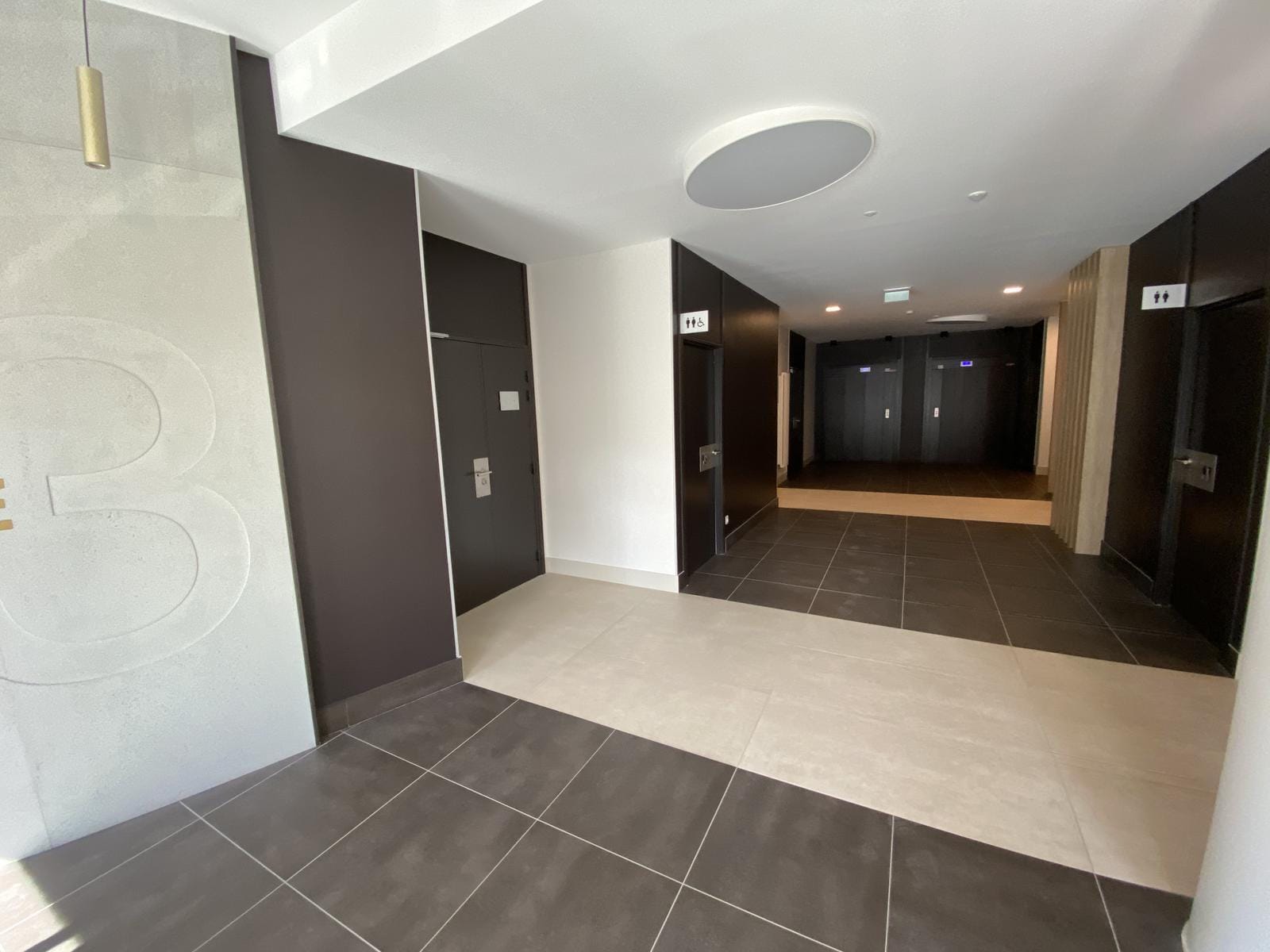 4 Rue Gaston Boyer, Reims à louer Hall d’entrée– Image 1 sur 9
