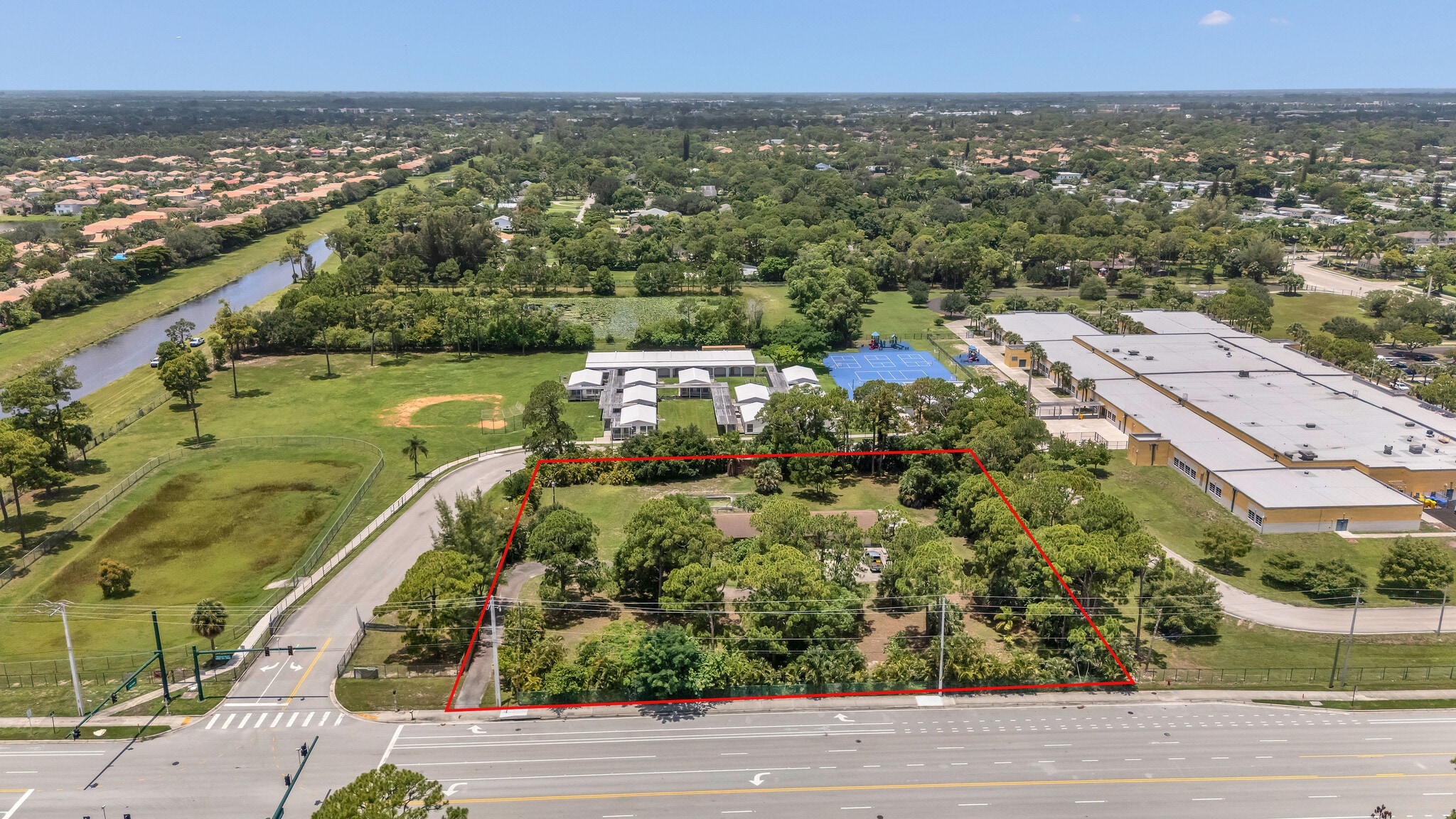 4899 S Haverhill Rd, Lake Worth, FL à vendre Photo principale– Image 1 sur 11