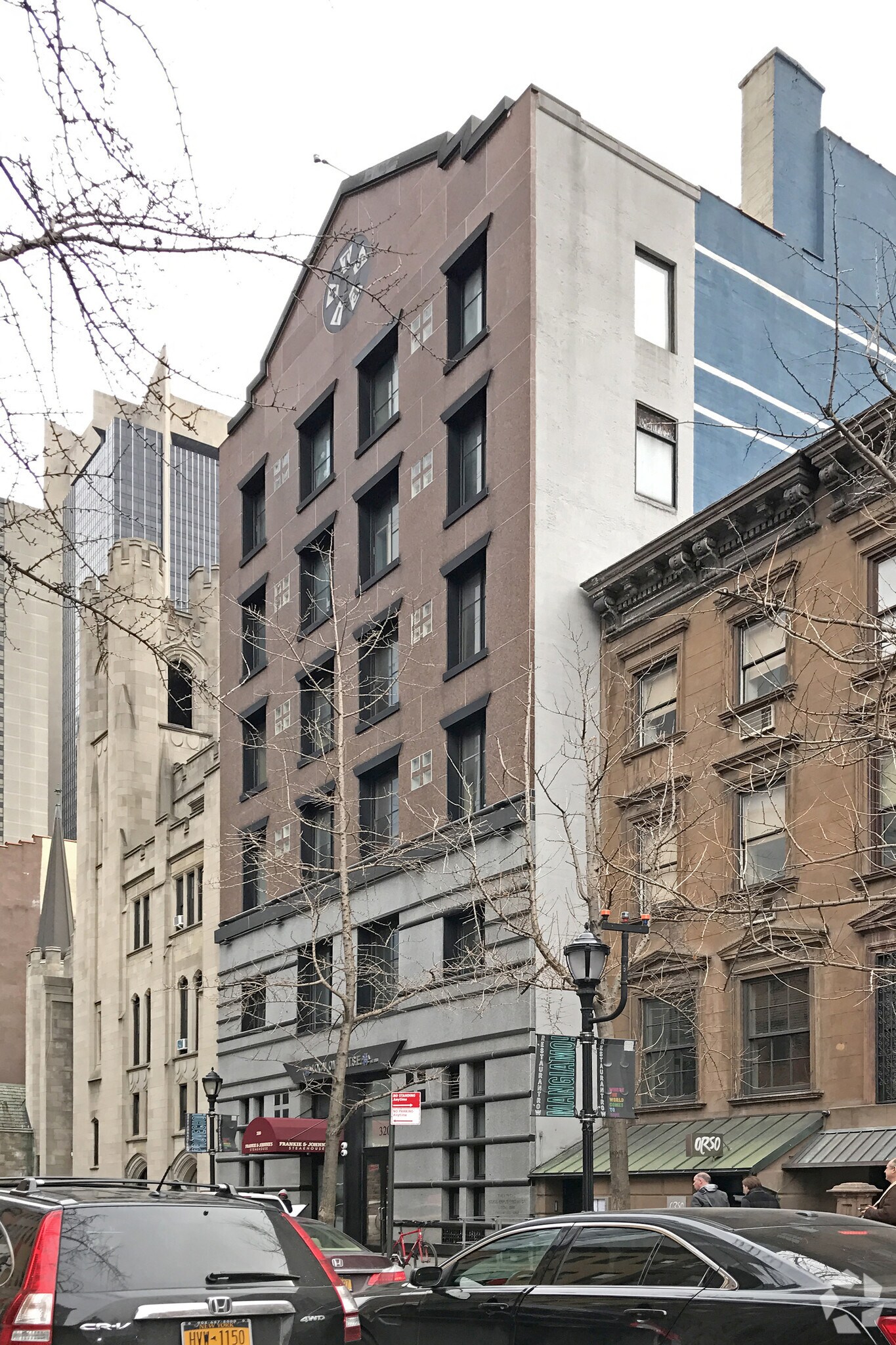 318-320 W 46th St, New York, NY à louer Photo principale– Image 1 sur 5