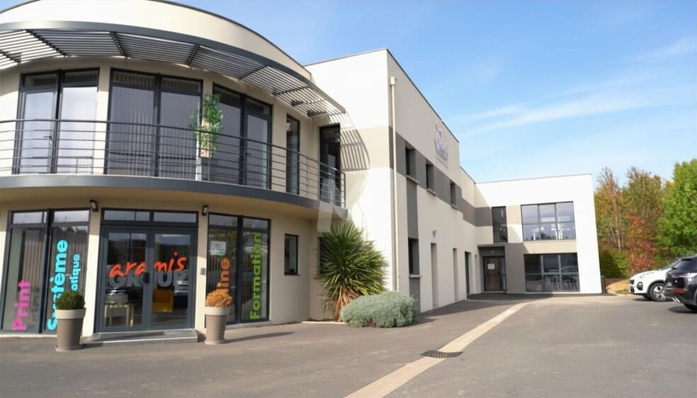Rue De La Mare À Tissier, Saint-Pierre-du-Perray à louer - Photo de l’immeuble – Image 1 sur 14