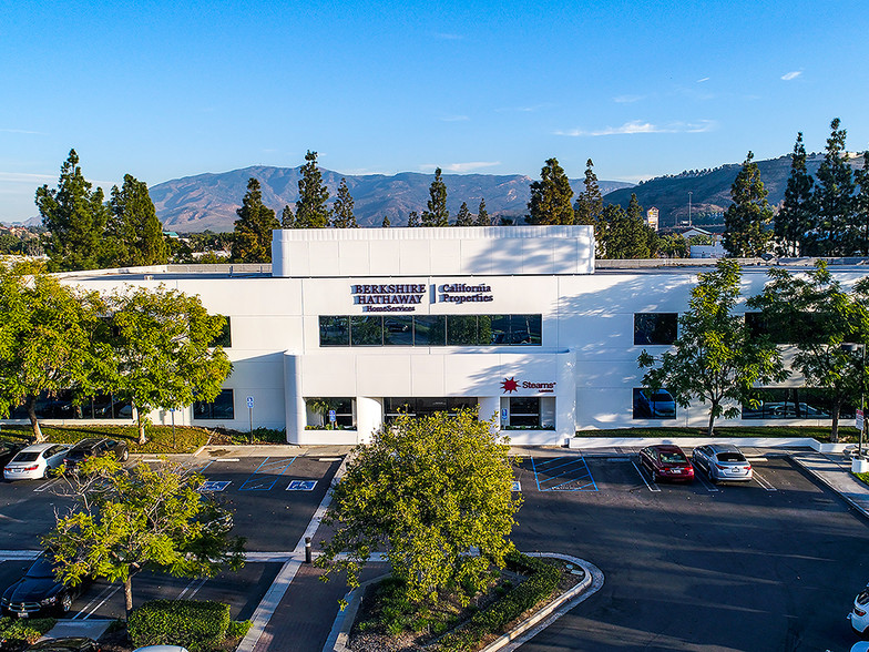22800 Savi Ranch, Yorba Linda, CA à louer - Photo de l’immeuble – Image 2 sur 13