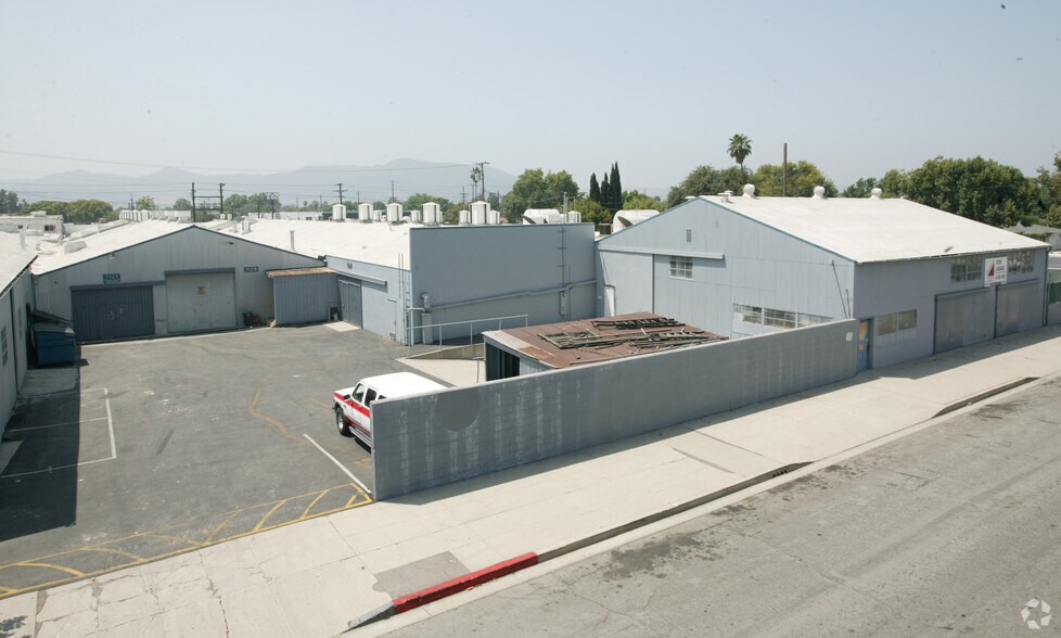 1120-1208 W Isabel St, Burbank, CA à louer - Photo principale – Image 2 sur 31