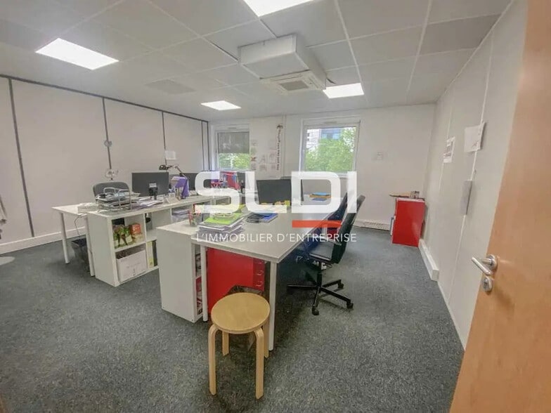 Bureau dans Lyon à louer - Photo intérieure – Image 2 sur 3
