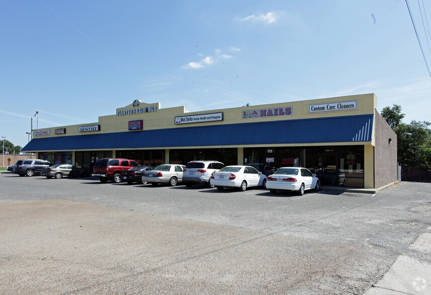 1041 Us-61 Hwy N, Tunica, MS à louer - Photo de l’immeuble – Image 2 sur 4