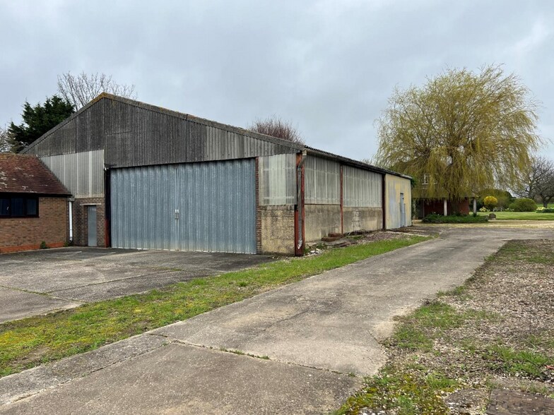 Hill Ln, Bognor Regis à louer - Photo de l’immeuble – Image 1 sur 2