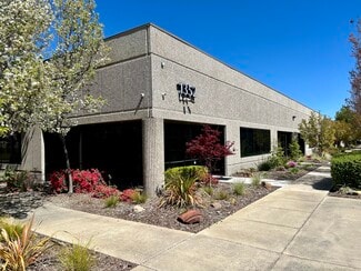 Plus de détails pour 1352 Blue Oaks Blvd, Roseville, CA - Bureau à louer
