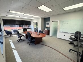 6800 Backlick Rd, Springfield, VA à louer Photo intérieure– Image 2 sur 9