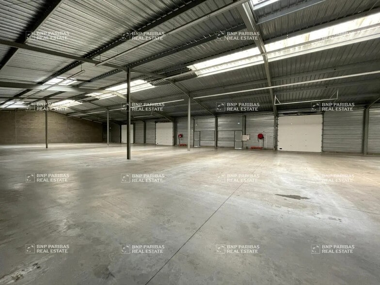 Local d'activités dans NOTRE-DAME-D'OE à vendre - Photo de l’immeuble – Image 1 sur 5