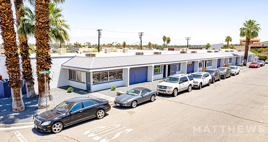 68450 Commercial Rd, Cathedral City, CA à louer - Photo de l’immeuble – Image 2 sur 15
