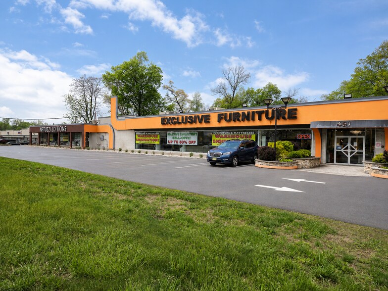 491 Route 46, Fairfield, NJ à louer - Photo de l’immeuble – Image 1 sur 6