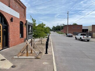 Plus de détails pour 704 1st Ave, Opelika, AL - Bureau à louer